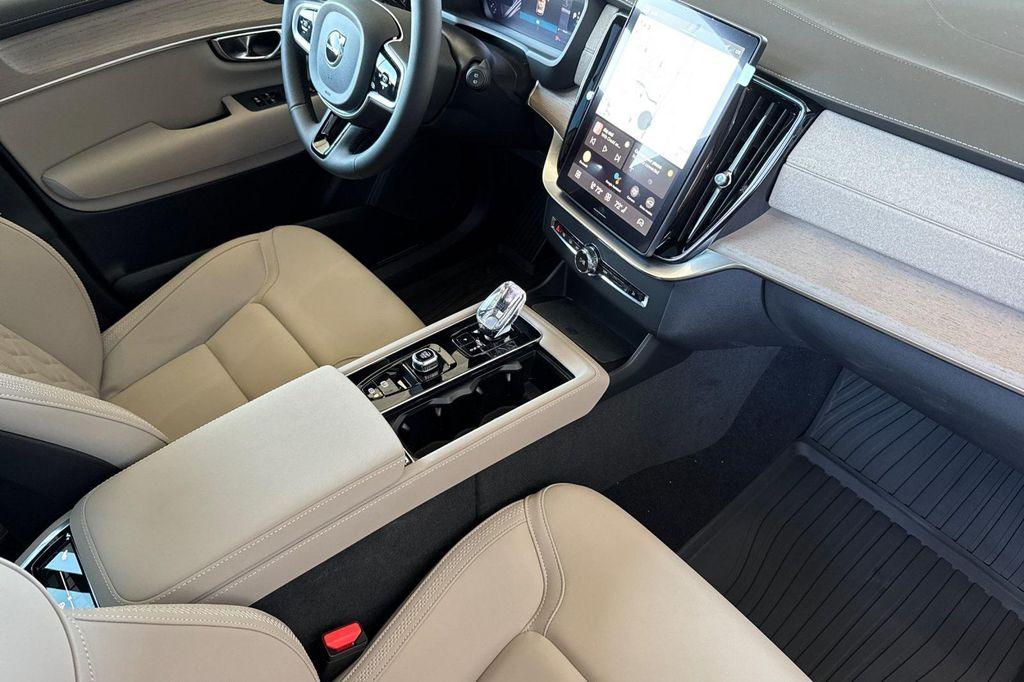 new 2026 Volvo XC90 car, priced at $67,065