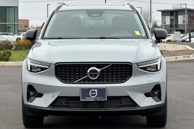 new 2025 Volvo XC40 car, priced at $48,315