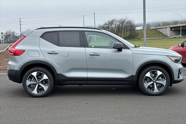 new 2025 Volvo XC40 car, priced at $48,315