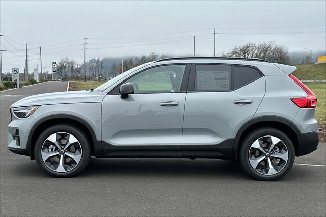 new 2025 Volvo XC40 car, priced at $48,315