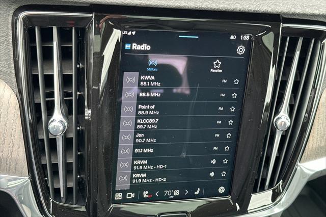 new 2025 Volvo S90 car