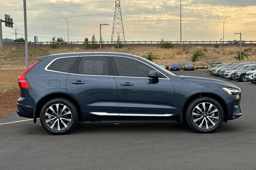 used 2023 Volvo XC60 car