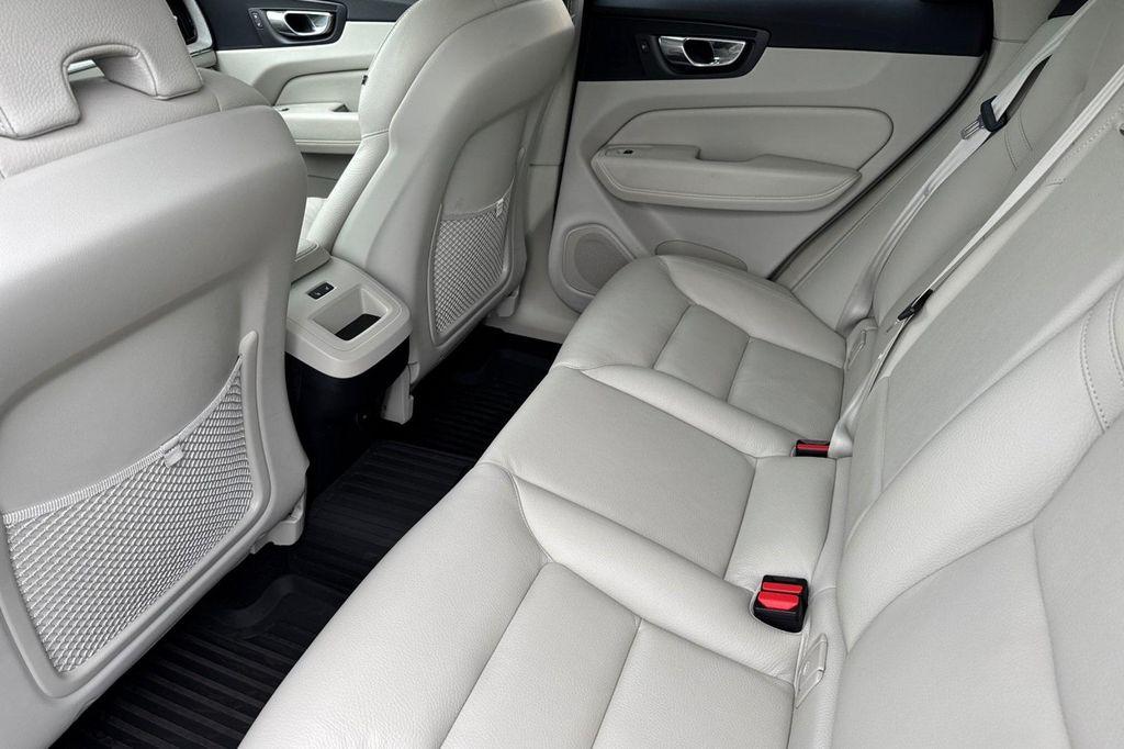 used 2023 Volvo XC60 car