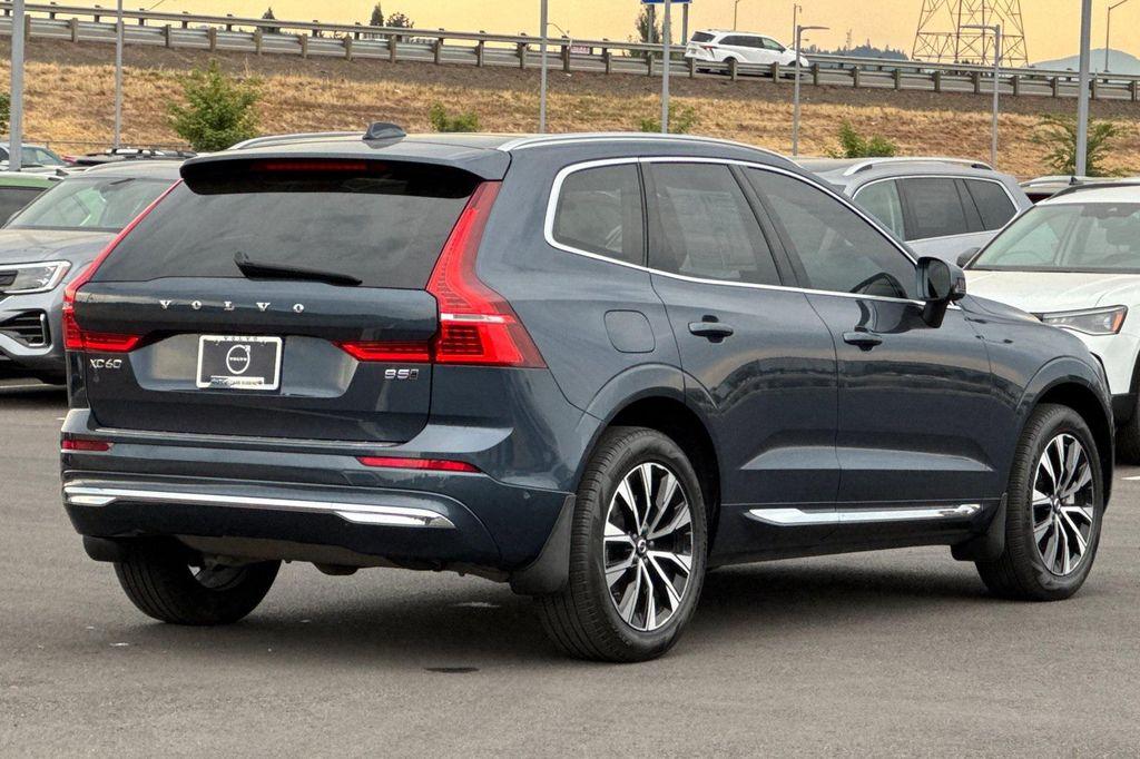 used 2023 Volvo XC60 car