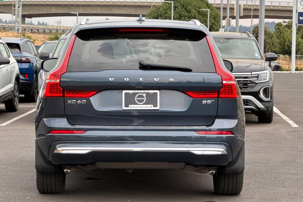 used 2023 Volvo XC60 car