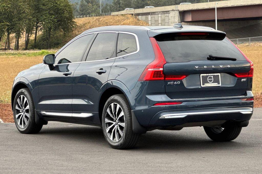 used 2023 Volvo XC60 car