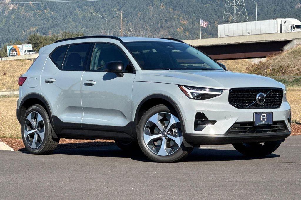 new 2026 Volvo XC40 car, priced at $47,150