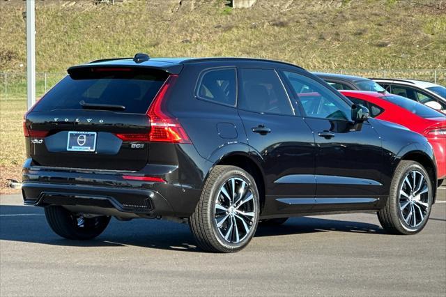 new 2025 Volvo XC60 car, priced at $56,525