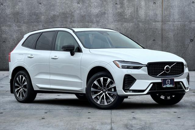 new 2025 Volvo XC60 car, priced at $54,030