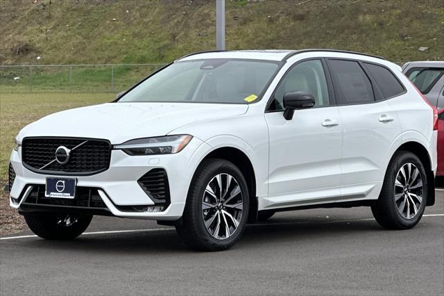 new 2025 Volvo XC60 car, priced at $54,030