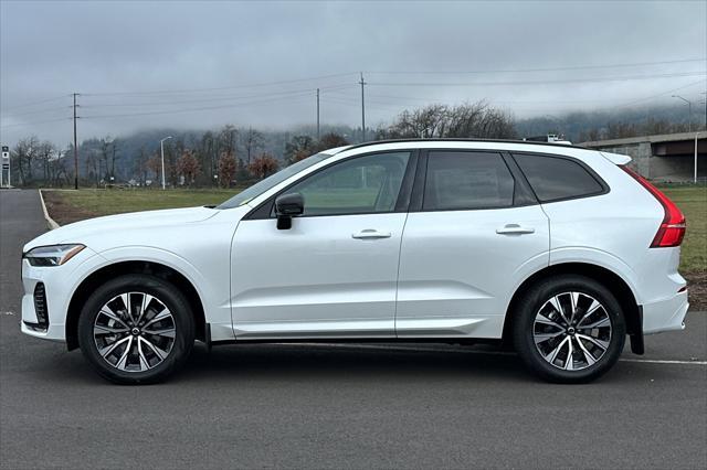 new 2025 Volvo XC60 car, priced at $54,030