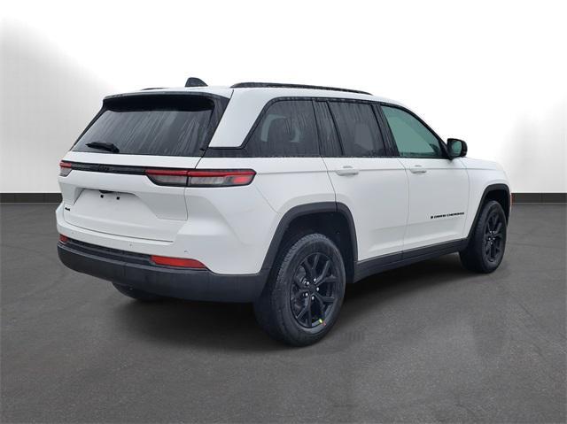 new 2025 Jeep Grand Cherokee car, priced at $40,348