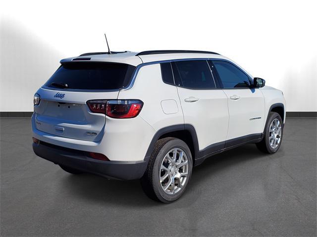 new 2024 Jeep Compass car, priced at $27,526