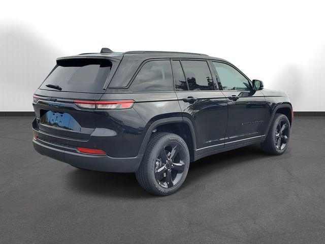 new 2025 Jeep Grand Cherokee car, priced at $42,259