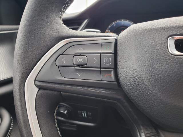new 2025 Jeep Grand Cherokee car, priced at $42,259