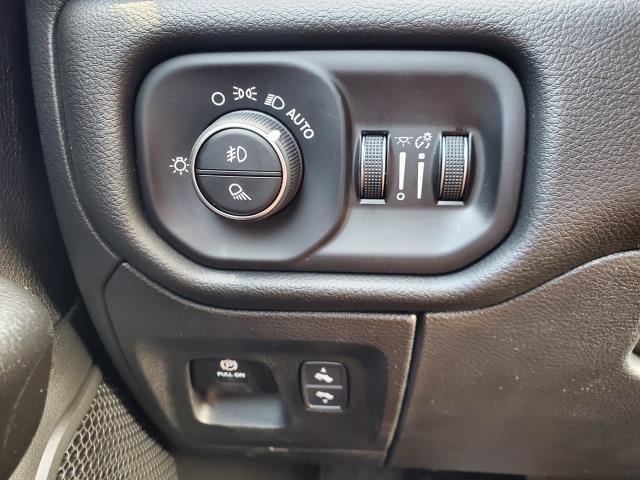 new 2025 Ram 1500 car, priced at $51,731