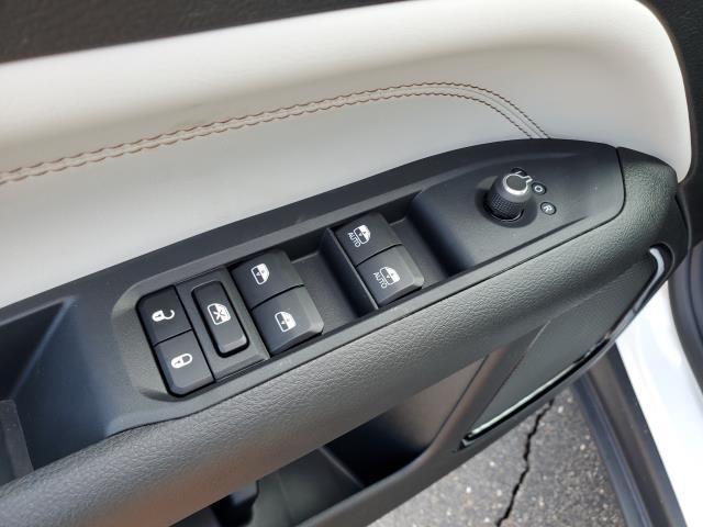 new 2025 Jeep Compass car, priced at $31,965