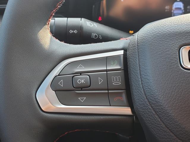 new 2025 Jeep Compass car, priced at $36,001