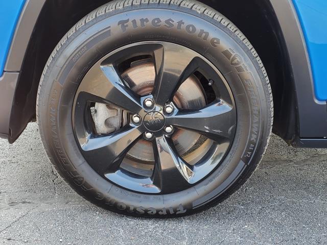used 2018 Jeep Cherokee car, priced at $11,997