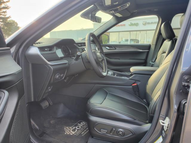 new 2025 Jeep Grand Cherokee L car, priced at $45,555