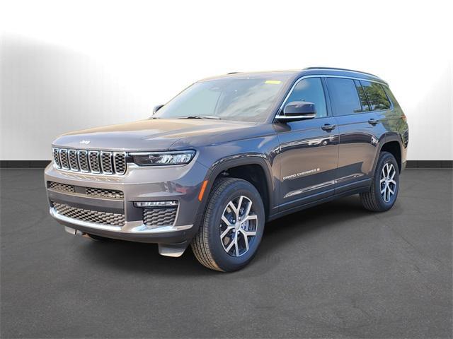 new 2025 Jeep Grand Cherokee L car, priced at $45,555