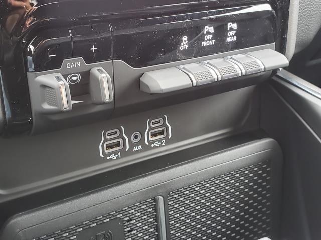 new 2025 Ram 1500 car, priced at $46,593