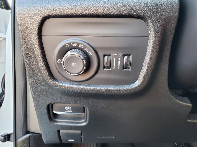 used 2025 Jeep Grand Cherokee L car, priced at $43,499