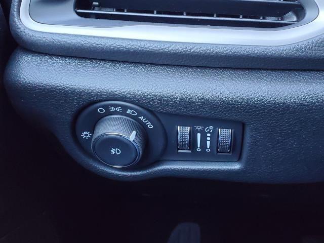 new 2026 Chrysler Pacifica car, priced at $44,000