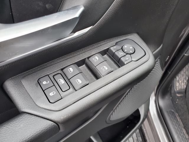 new 2025 Ram 1500 car, priced at $51,184