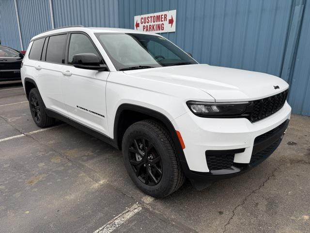 used 2024 Jeep Grand Cherokee L car, priced at $31,998