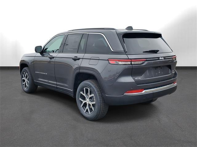 new 2025 Jeep Grand Cherokee car, priced at $44,306