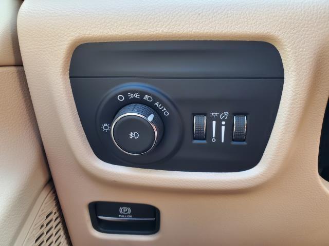 new 2025 Jeep Grand Cherokee L car, priced at $45,519