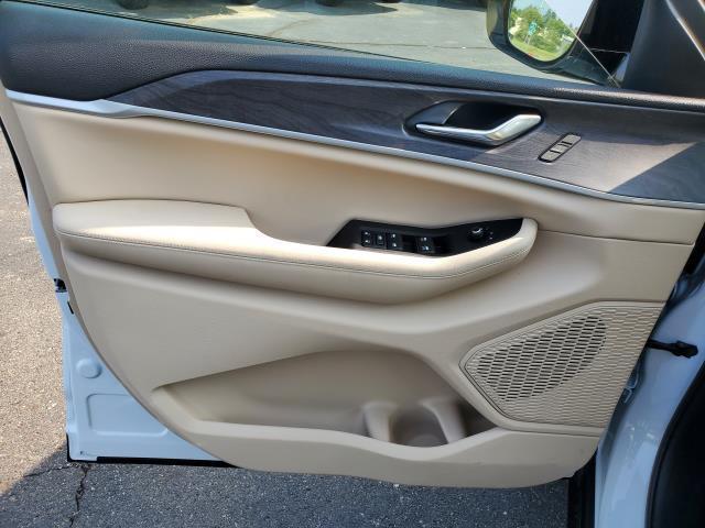 new 2025 Jeep Grand Cherokee L car, priced at $46,943