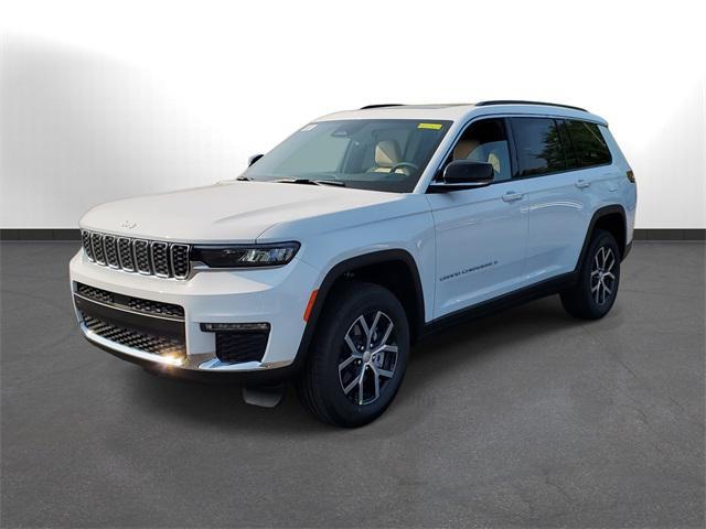 new 2025 Jeep Grand Cherokee L car, priced at $46,943