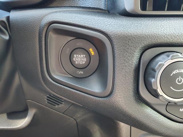 new 2025 Jeep Gladiator car, priced at $45,843