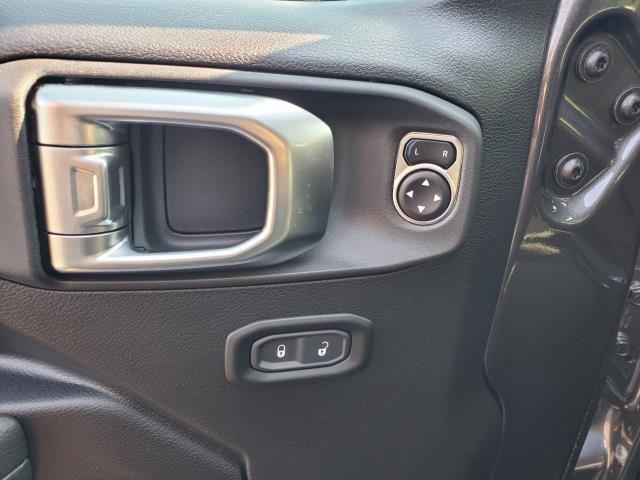 new 2025 Jeep Gladiator car, priced at $45,843