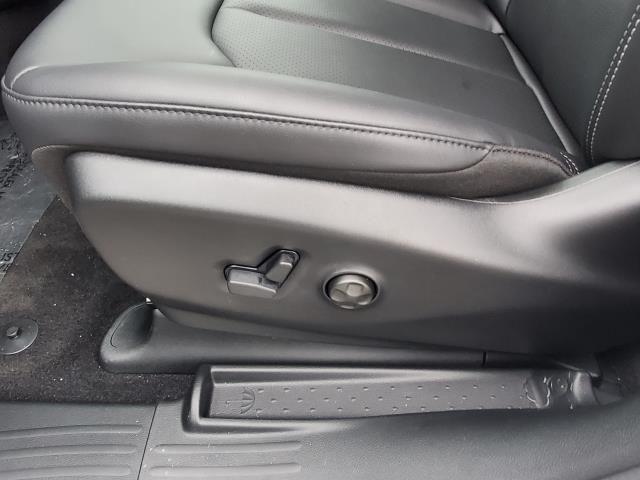 new 2026 Chrysler Pacifica car, priced at $38,716