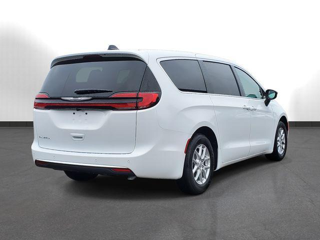 new 2026 Chrysler Pacifica car, priced at $38,716