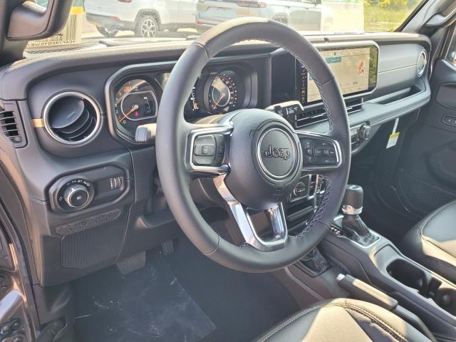 new 2025 Jeep Wrangler car, priced at $55,643