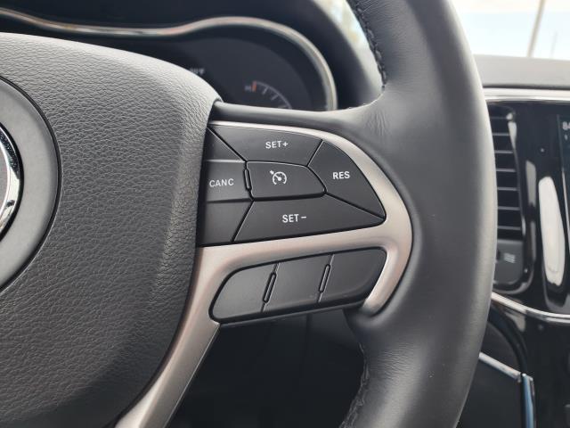 used 2022 Jeep Grand Cherokee car, priced at $32,300