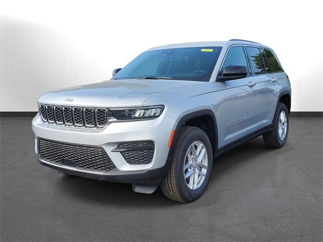 new 2025 Jeep Grand Cherokee car, priced at $41,332