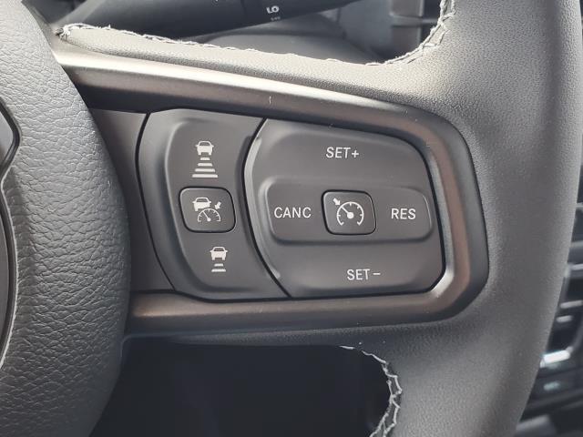 new 2025 Jeep Gladiator car, priced at $45,820