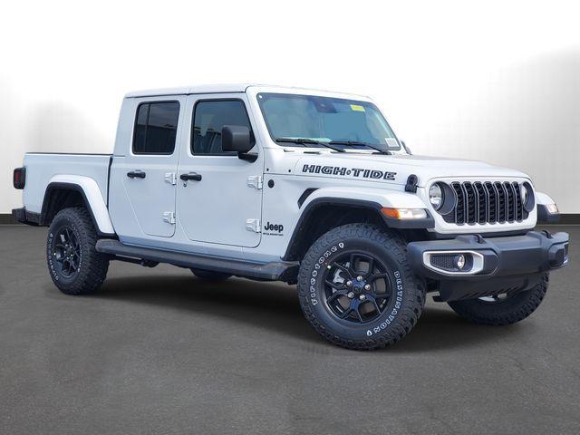 new 2025 Jeep Gladiator car, priced at $45,820