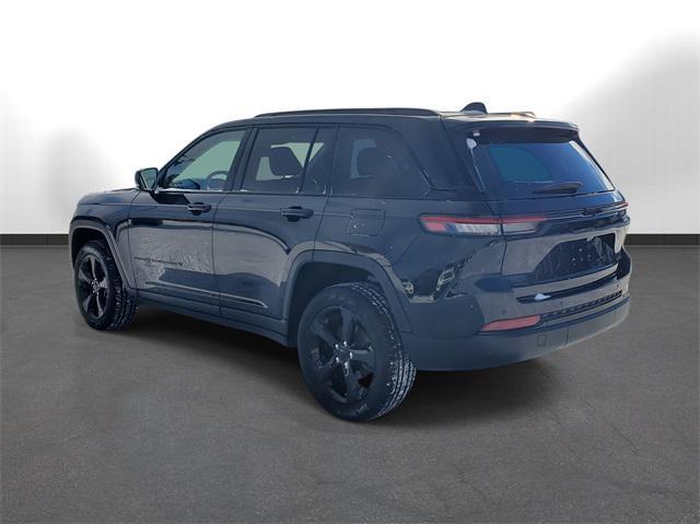 used 2023 Jeep Grand Cherokee car, priced at $38,997