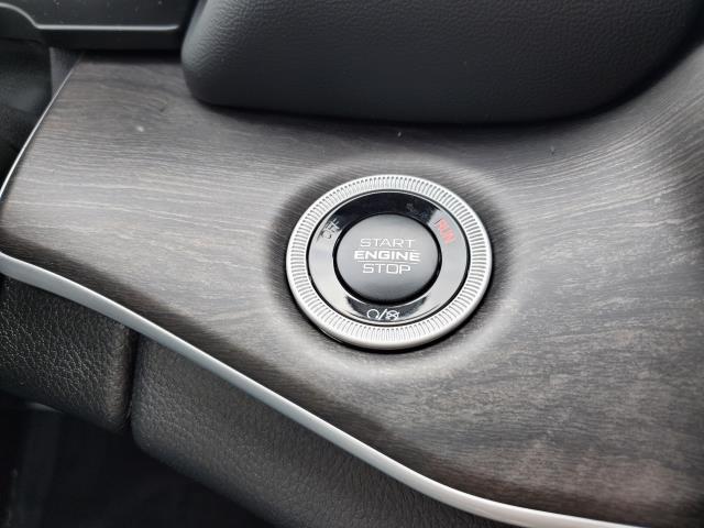 new 2025 Jeep Grand Cherokee car, priced at $46,246