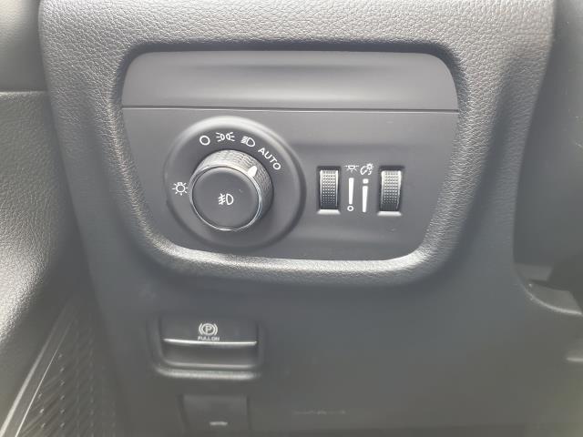 new 2025 Jeep Grand Cherokee car, priced at $46,246