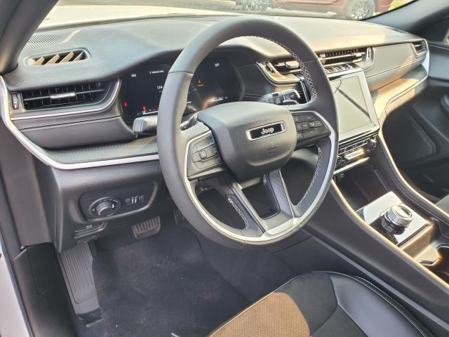 used 2024 Jeep Grand Cherokee car, priced at $35,997