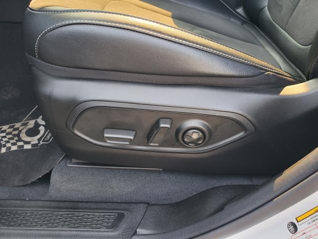 used 2024 Jeep Grand Cherokee car, priced at $35,997