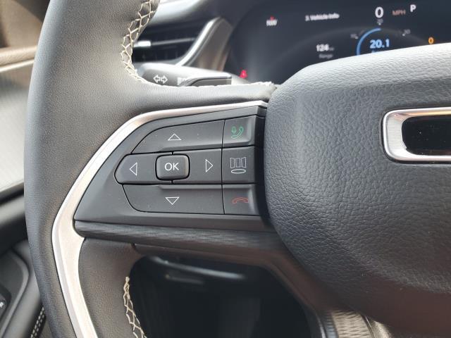 used 2024 Jeep Grand Cherokee car, priced at $35,997