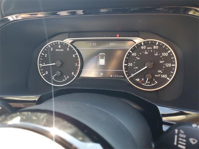 new 2025 Nissan Pathfinder car, priced at $34,670